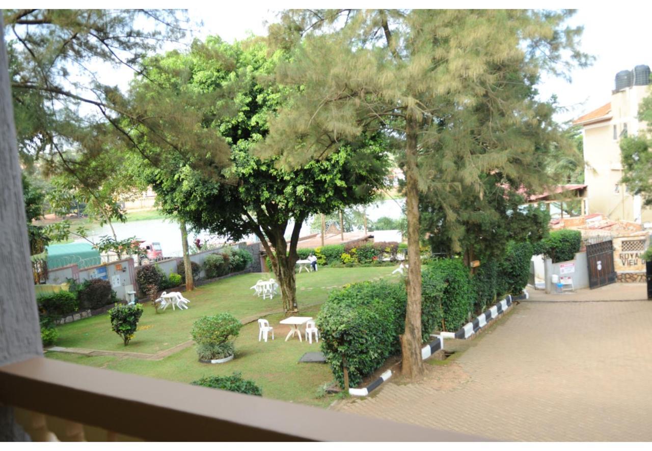 Royal Lake View Gardens Kampala Exterior foto